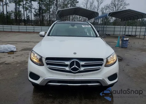 2018 Mercedes-Benz Glc 300 4Matic z USA, uszkodzony, nr VIN WDC0G4KB8JV015104